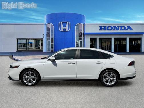 Platinum White Pearl 2023 Honda Accord LX 1.5T