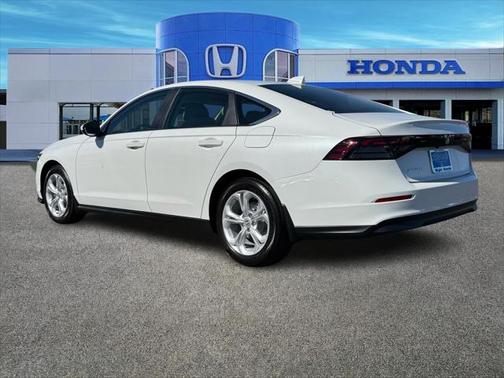 2025 Honda Accord LX 1.5T