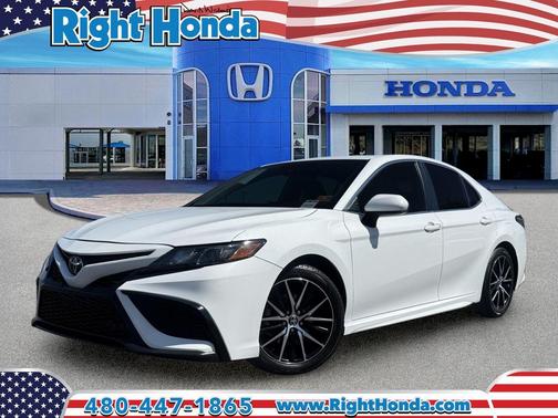 Super White 2021 Toyota Camry SE
