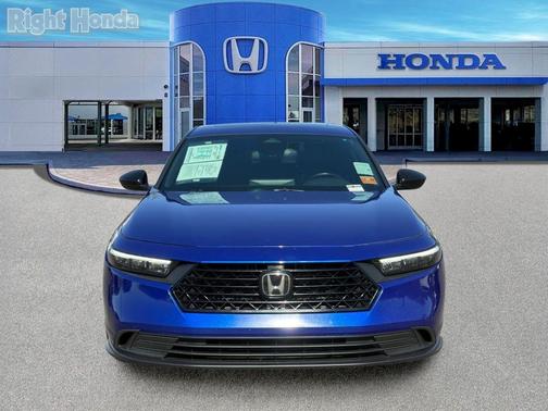 Still Night Pearl 2024 Honda Accord Hybrid Sport
