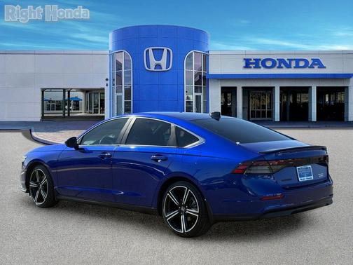 Still Night Pearl 2024 Honda Accord Hybrid Sport