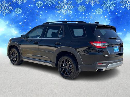 2025 Honda Pilot Touring 8-Passenger