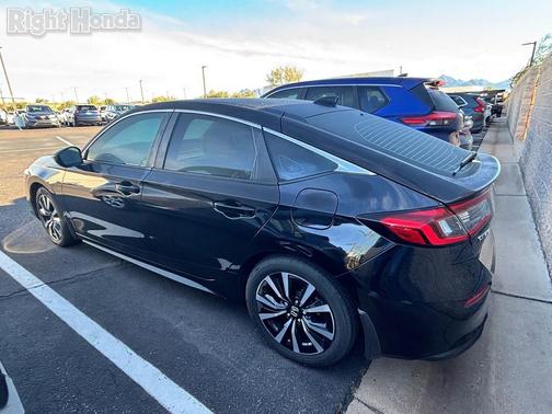 2023 Honda Civic EX-L