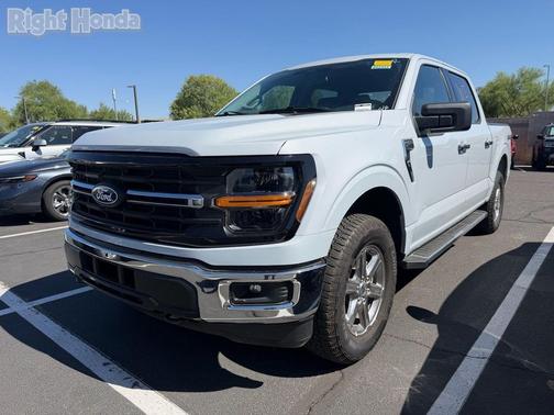 White 2025 Ford F-150 XLT