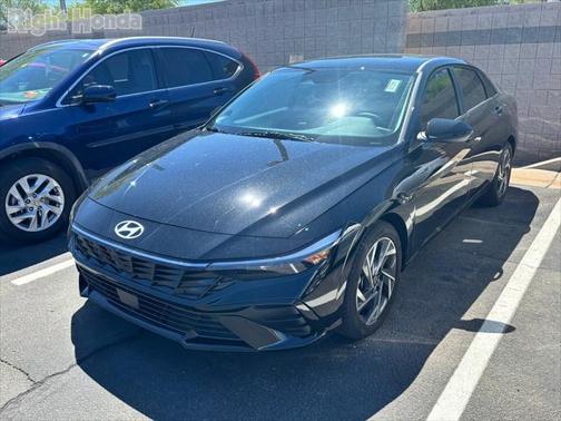 2025 Hyundai ELANTRA SEL