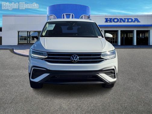 2024 Volkswagen Tiguan 2.0T SE 4MOTION