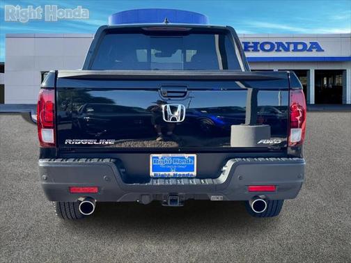 2023 Honda Ridgeline Black