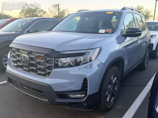 Sonic Gray Pearl 2024 Honda Passport AWD TrailSport