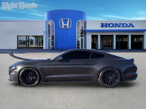 Dark Matter Gray Metallic 2022 Ford Mustang GT