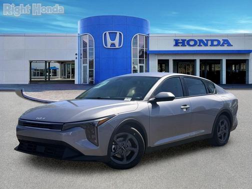 Steel Gray 2025 Kia K4 LXS
