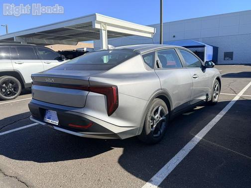 Steel Gray 2025 Kia K4 LXS