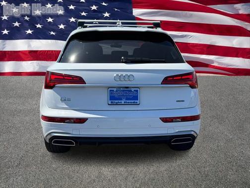 2024 Audi Q5 45 S line Premium Plus