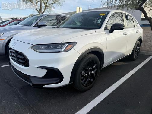 2025 Honda HR-V 2WD Sport