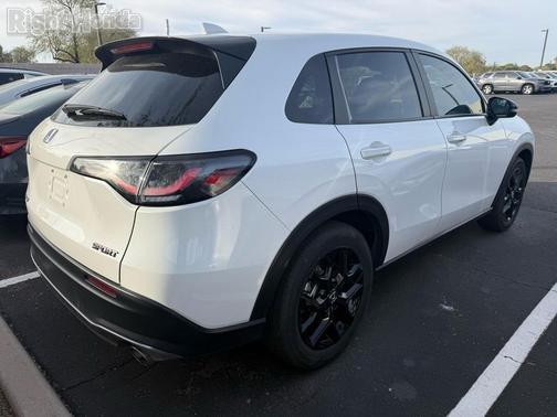 2025 Honda HR-V 2WD Sport