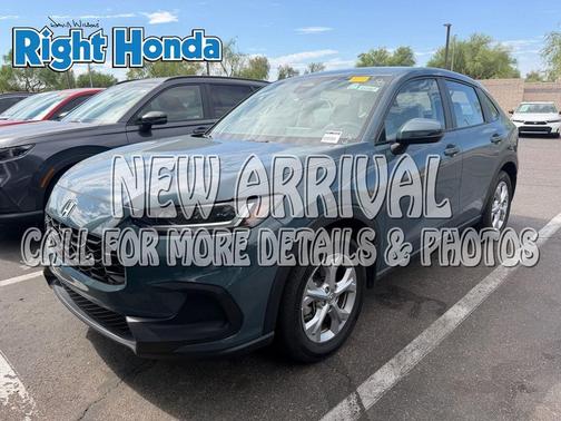 Nordic Forest Pearl 2025 Honda HR-V LX