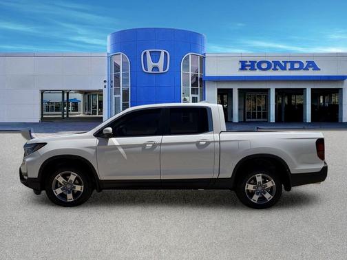 Platinum White Pearl 2026 Honda Ridgeline RTL