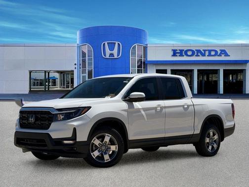 Platinum White Pearl 2026 Honda Ridgeline RTL