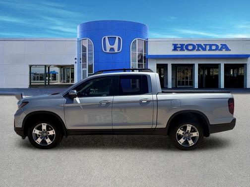 Solar Silver Metallic 2026 Honda Ridgeline RTL