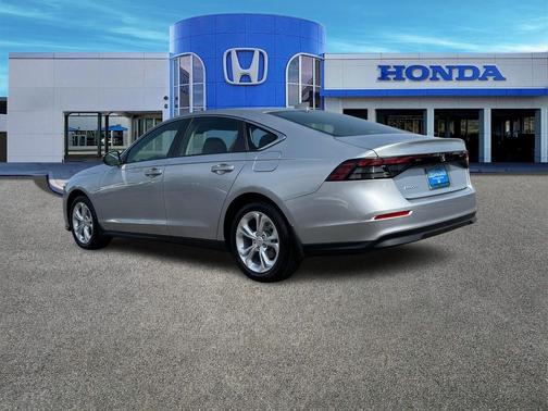 2025 Honda Accord LX 1.5T