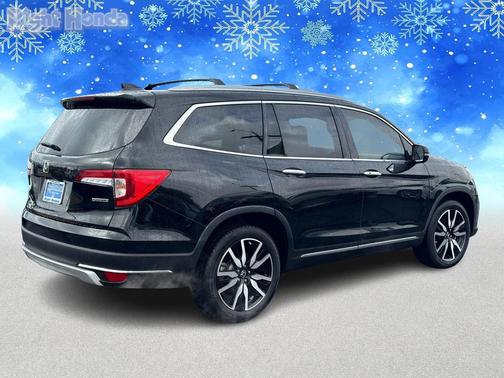 2021 Honda Pilot Touring 8-Passenger