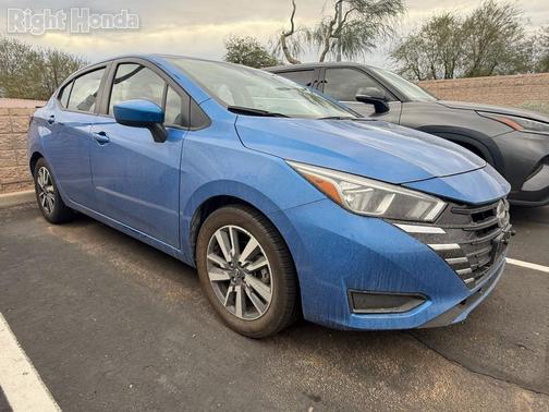 2023 Nissan Versa 1.6 SV