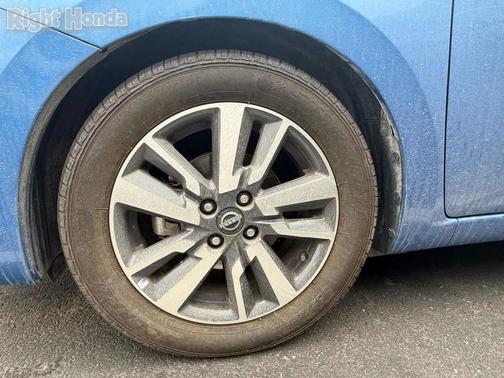 2023 Nissan Versa 1.6 SV