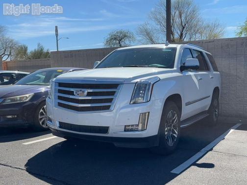 2019 Cadillac Escalade Luxury