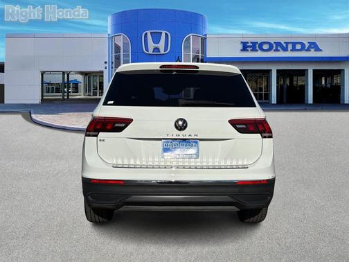 2022 Volkswagen Tiguan 2.0T SE