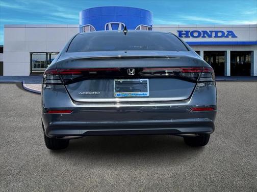 2025 Honda Accord LX 1.5T