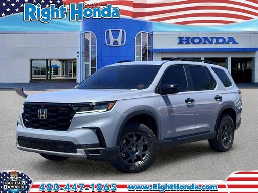 Sonic Gray Pearl 2025 Honda Pilot TrailSport