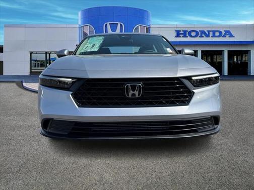 2025 Honda Accord LX 1.5T
