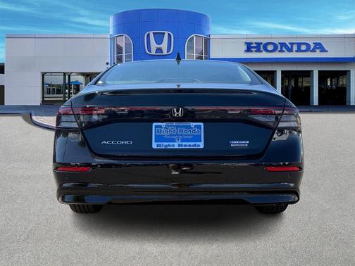 Crystal Black Pearl 2026 Honda Accord Hybrid Touring