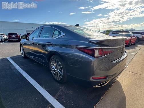 2022 Lexus ES 350 Luxury