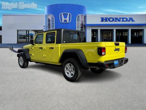 2023 Jeep Gladiator Sport S