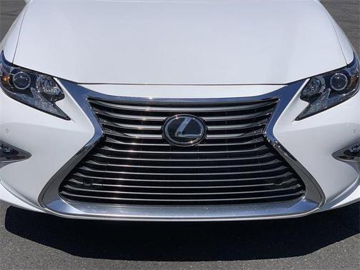 2017 Lexus ES 350 Base