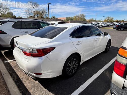 2017 Lexus ES 350 Base