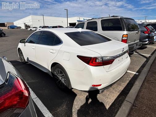 2017 Lexus ES 350 Base