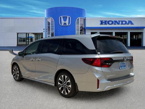 Solar Silver Metallic 2026 Honda Odyssey Elite