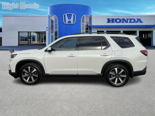 2025 Honda Pilot Touring 8-Passenger
