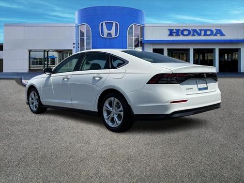 2025 Honda Accord LX 1.5T