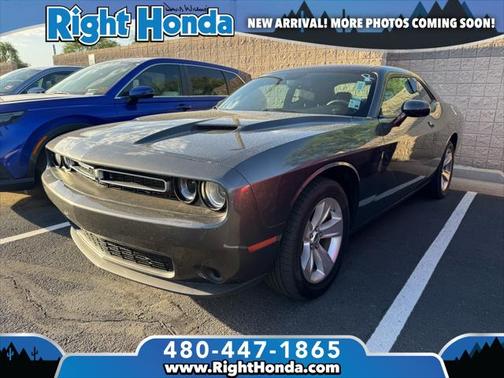 2023 Dodge Challenger SXT