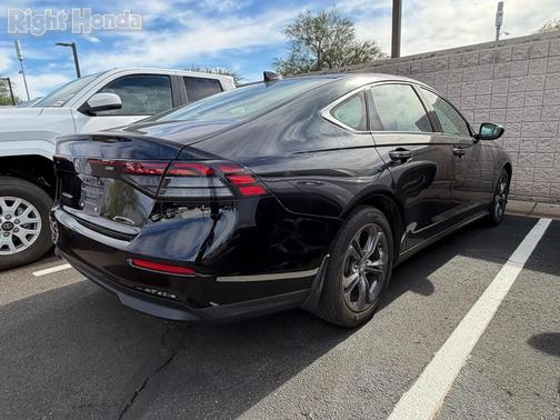 2024 Honda Accord EX 1.5T