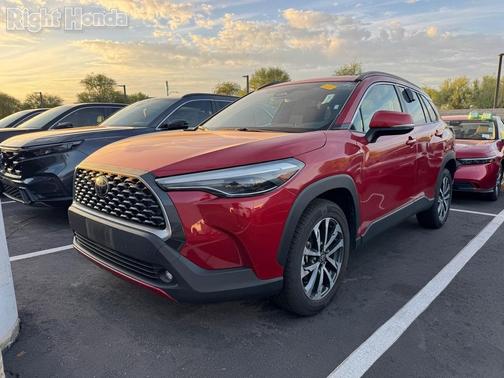 2023 Toyota Corolla Cross XLE