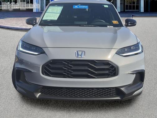 Urban Gray Pearl 2024 Honda HR-V AWD Sport