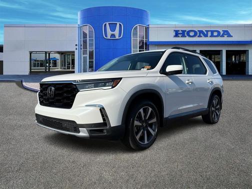2025 Honda Pilot Touring 8-Passenger