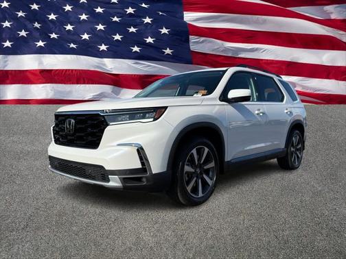2025 Honda Pilot Touring 8-Passenger