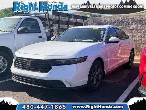 Platinum White Pearl 2023 Honda Accord EX