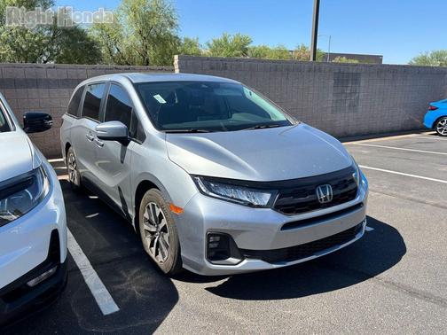 Solar Silver Metallic 2025 Honda Odyssey EX-L