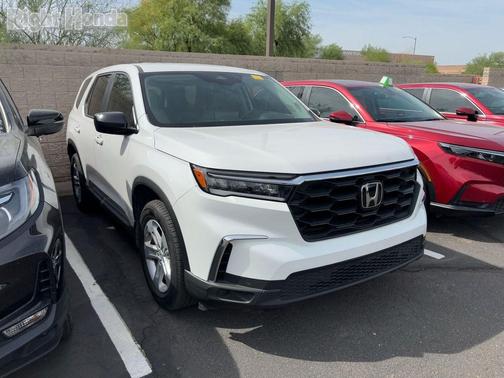 Platinum White Pearl 2024 Honda Pilot LX