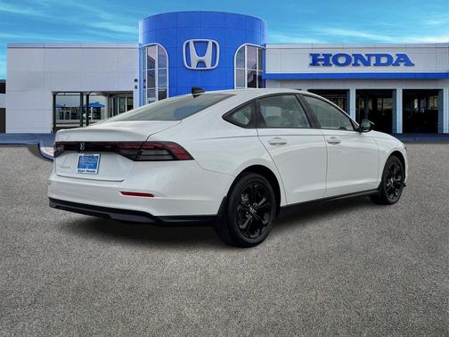 2025 Honda Accord Sport SE 1.5T